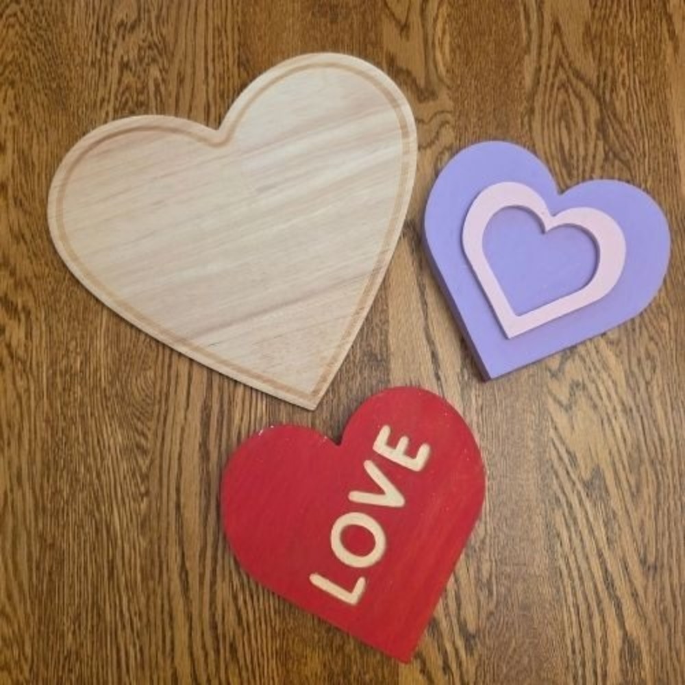 3pc Wooden Heart Decor Set Natural Wood Tray Lavender Pink Red LOVE Carved Sign